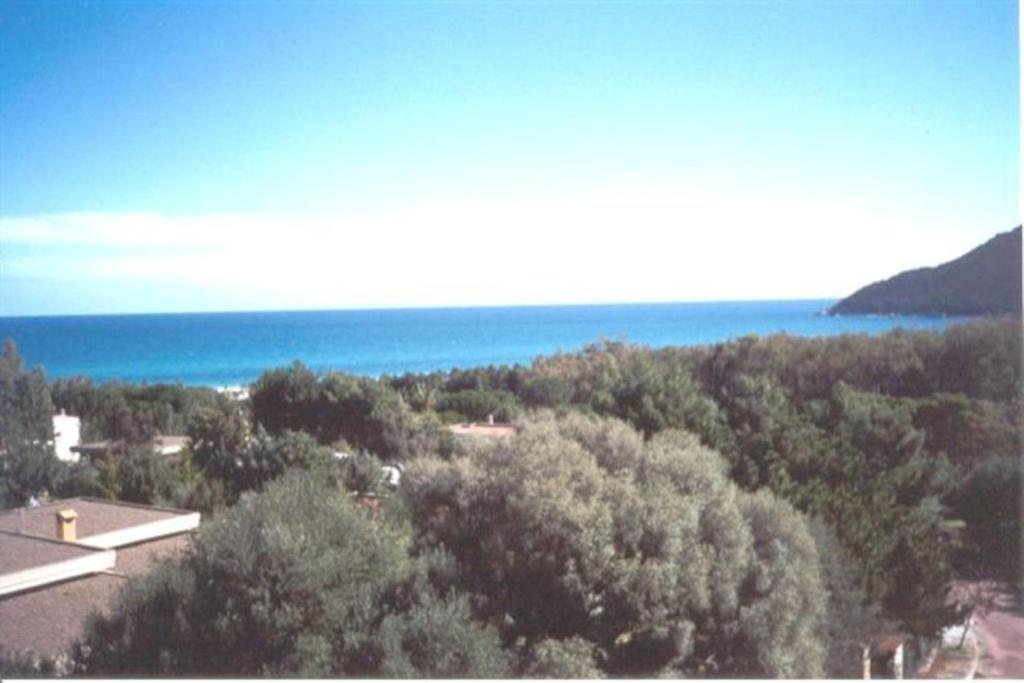 Casa A 300Mt.Dal Mare Calasinzias, 6 Letti, Ac, Pets Welcome, Wi-Fi Free Cala Sinzias Bagian luar foto